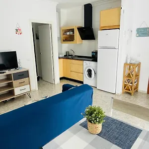 Nuevo Y Céntrico Con Aire Acondicionado Y Wifi -solo Familias O Parejas- , Conil De La Frontera España